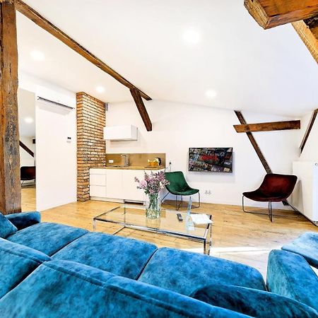 Cinema Apartments Познан Екстериор снимка