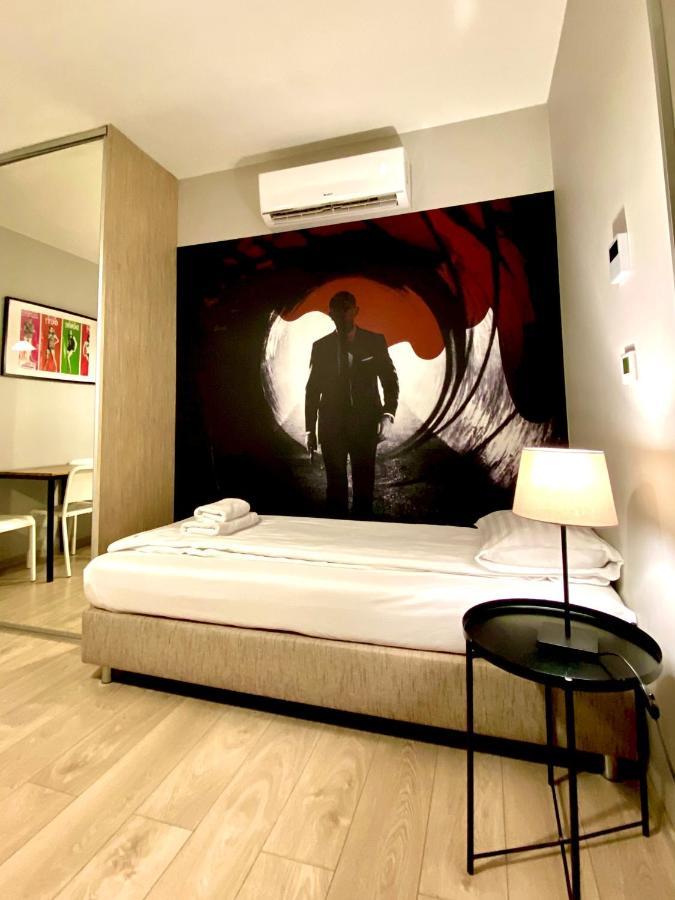 Cinema Apartments Познан Екстериор снимка