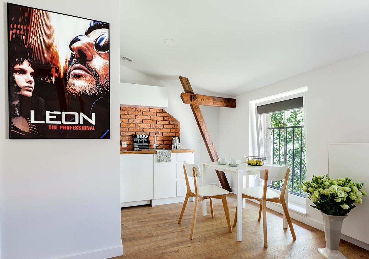 Cinema Apartments Познан Екстериор снимка