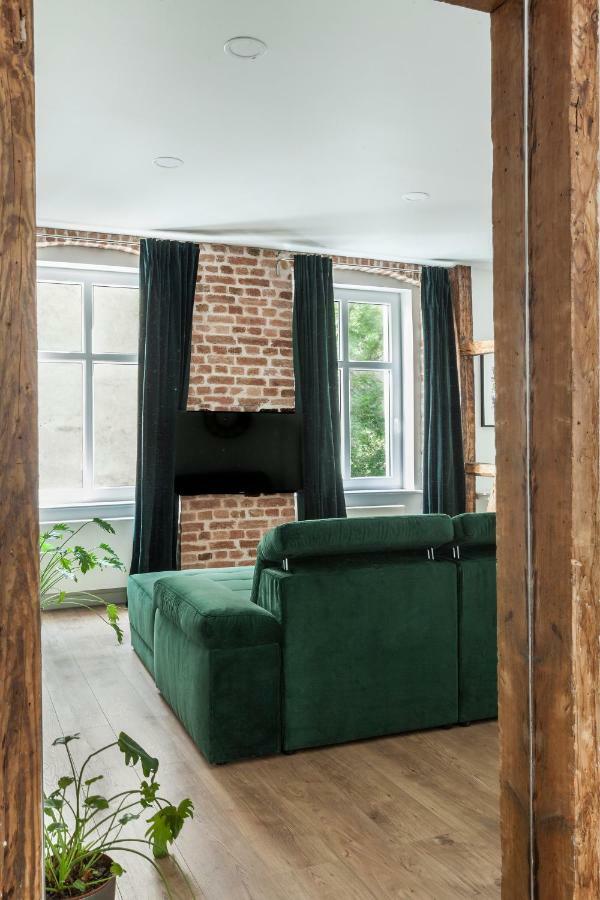 Cinema Apartments Познан Екстериор снимка