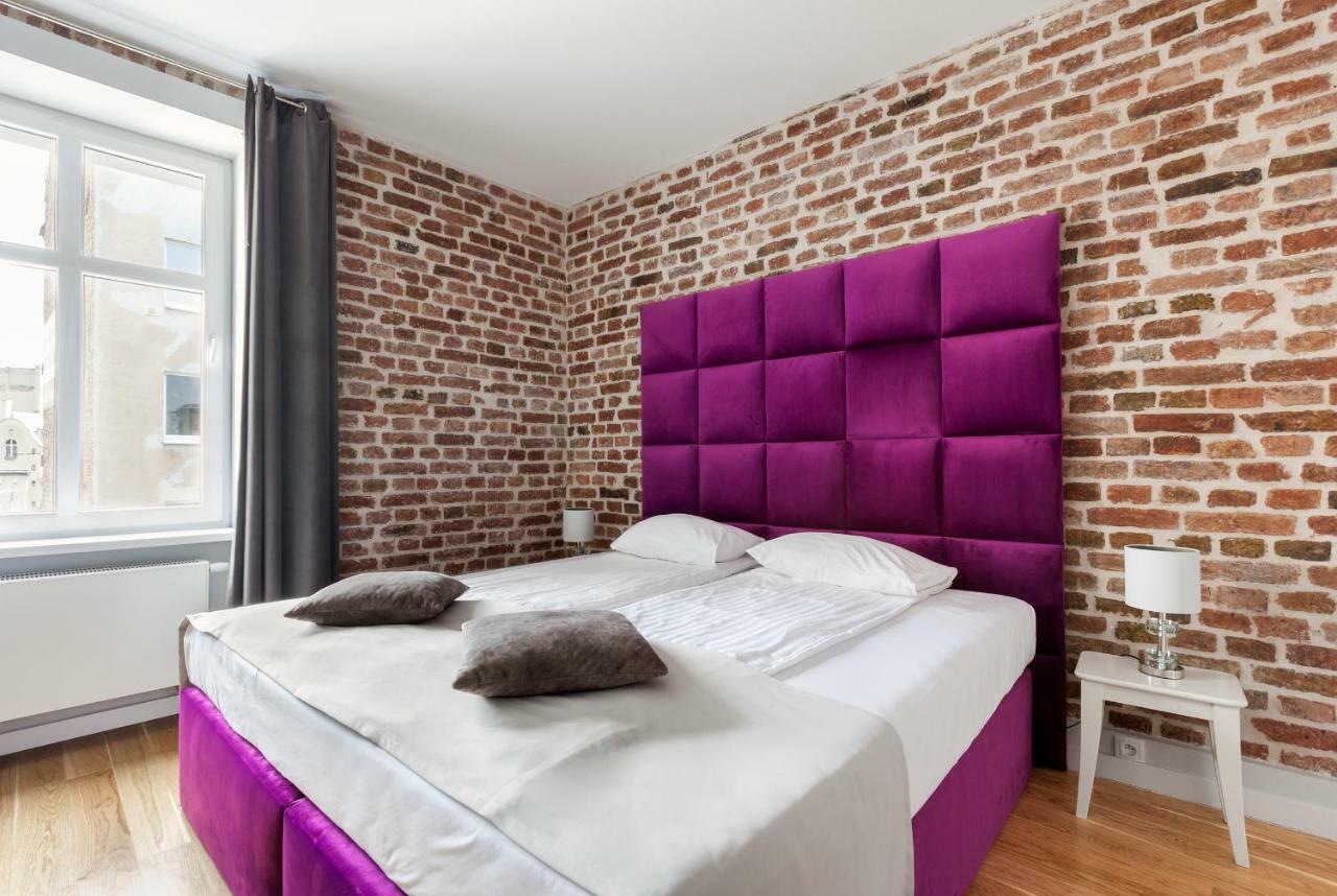Cinema Apartments Познан Екстериор снимка
