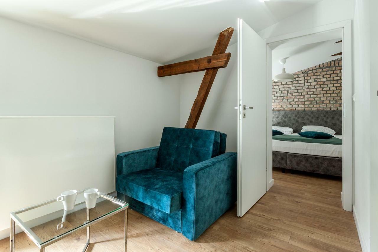Cinema Apartments Познан Екстериор снимка