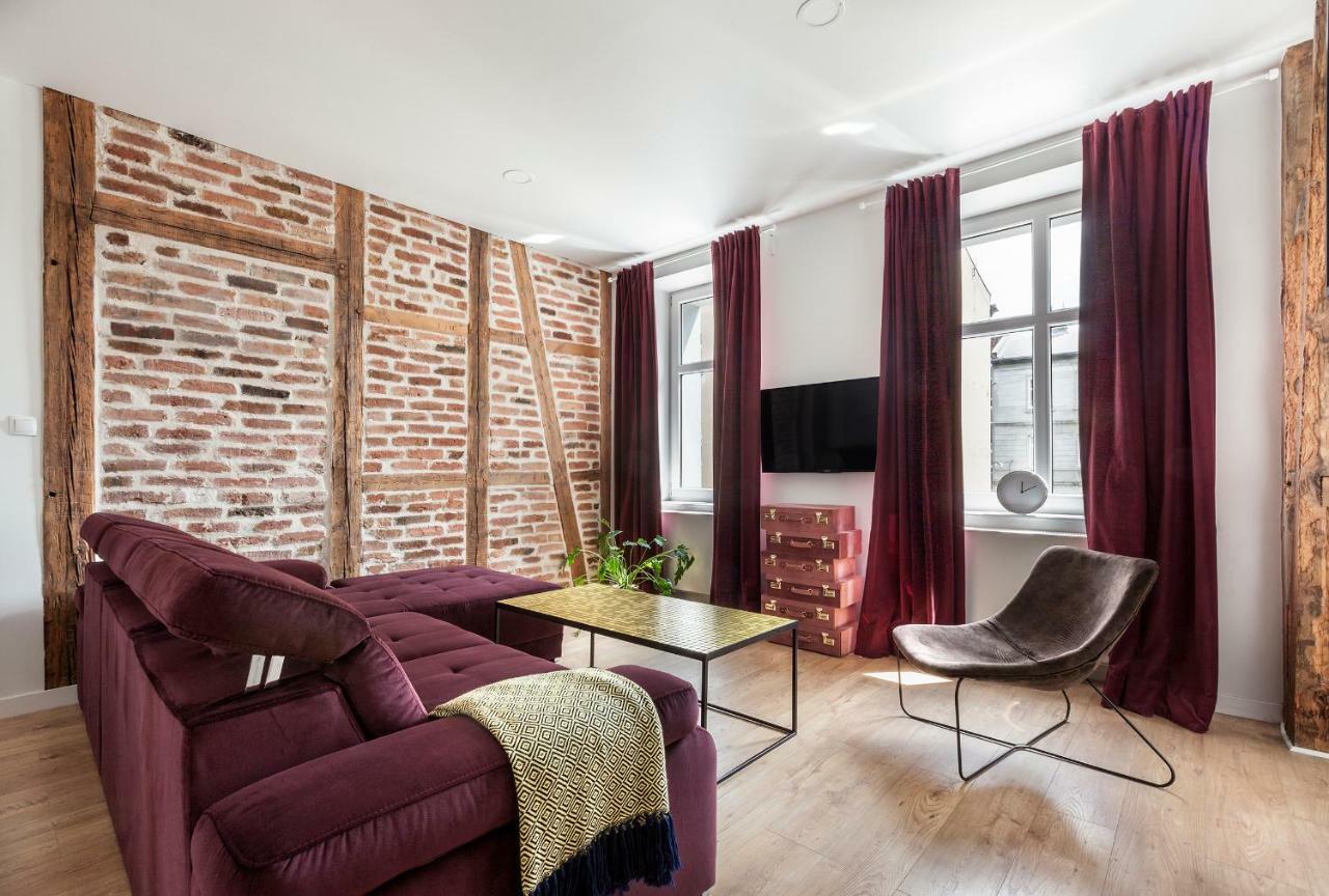 Cinema Apartments Познан Екстериор снимка