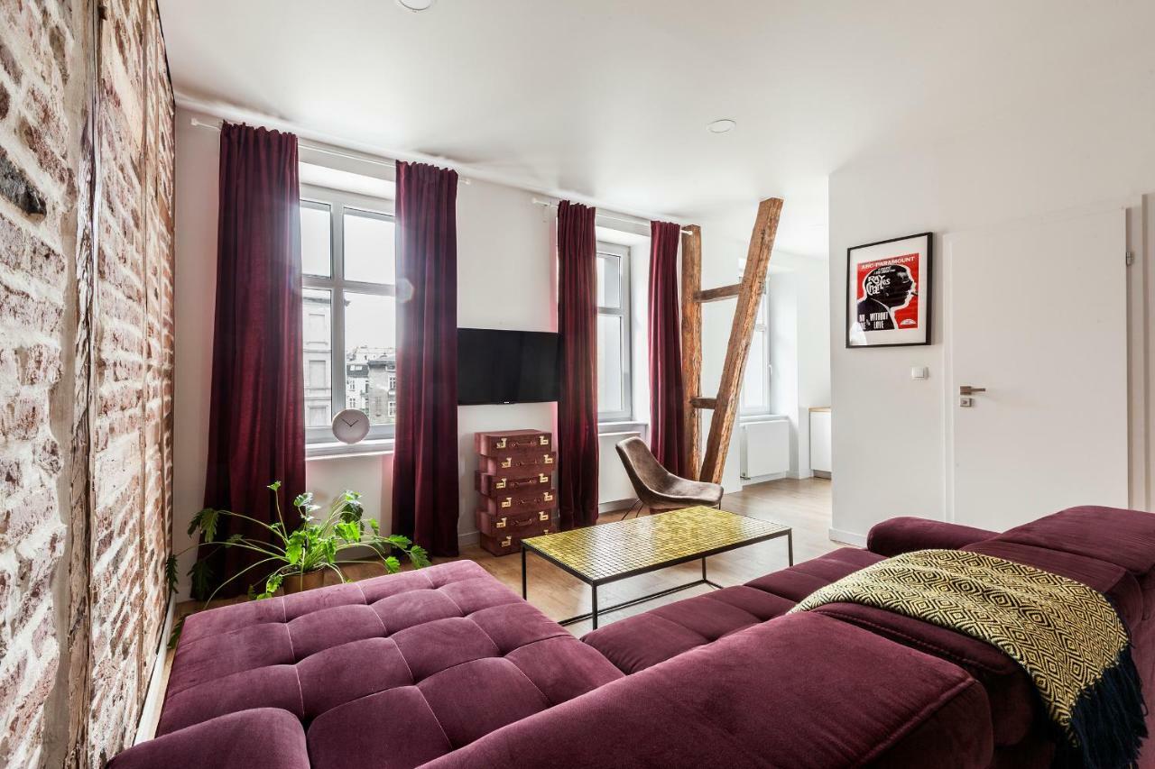 Cinema Apartments Познан Екстериор снимка